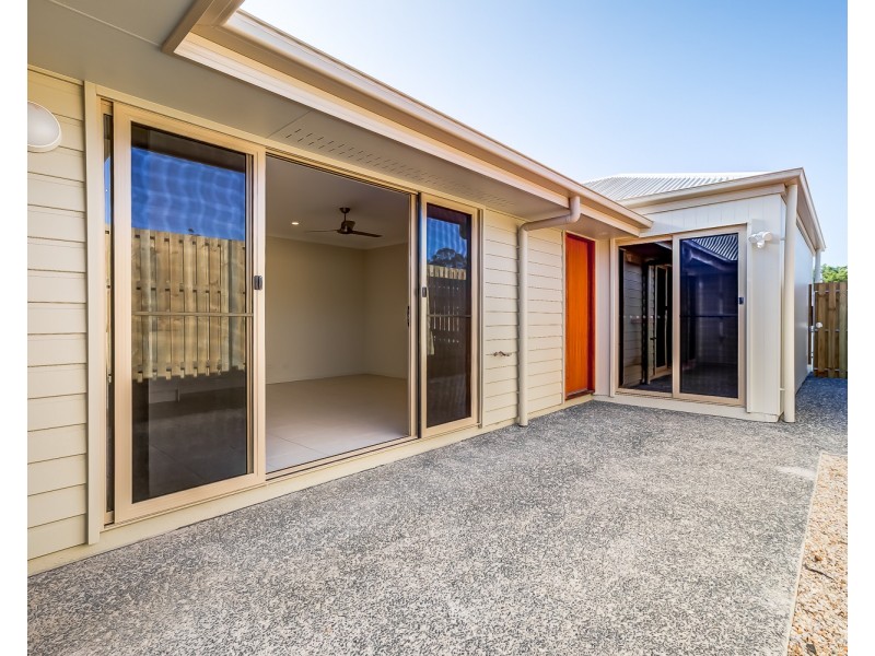2/19 Merino Street, Park Ridge QLD 4125