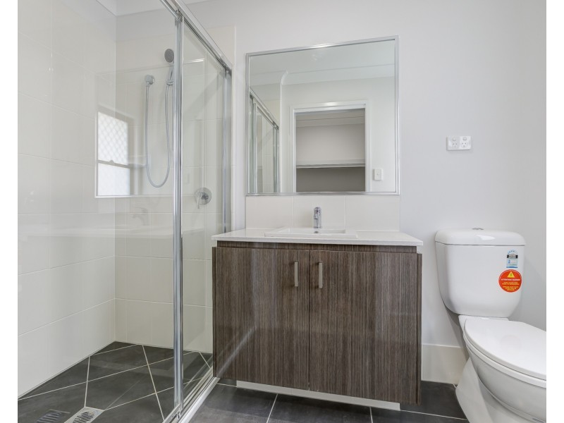 1 Macarthur Street, Pimpama QLD 4209