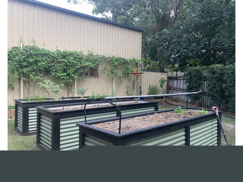 44 Camden Court, Helensvale QLD 4212