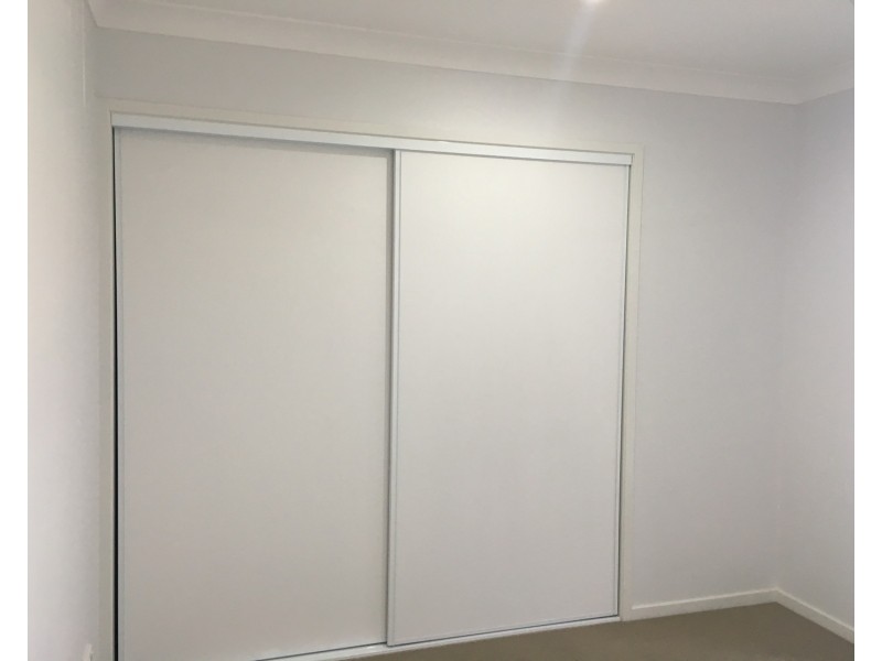 8 Percy Earl Crescent, Pimpama QLD 4209