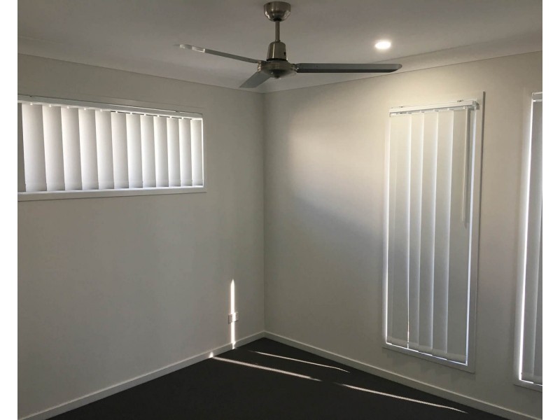 18 Bishampton Circuit, Logan Reserve QLD 4133