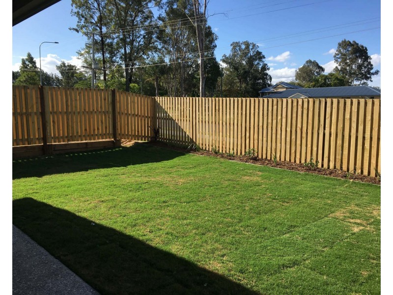 18 Bishampton Circuit, Logan Reserve QLD 4133