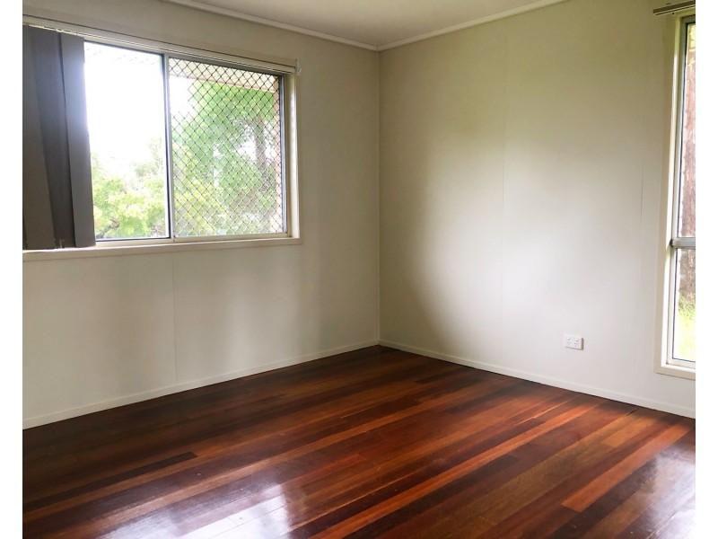 2 Eridani Street, Kingston QLD 4114