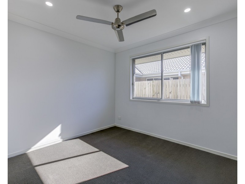 37 Dixon Drive, Pimpama QLD 4209