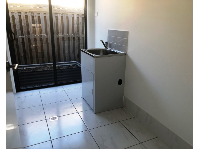 18 Mebbin Street, Pimpama QLD 4209