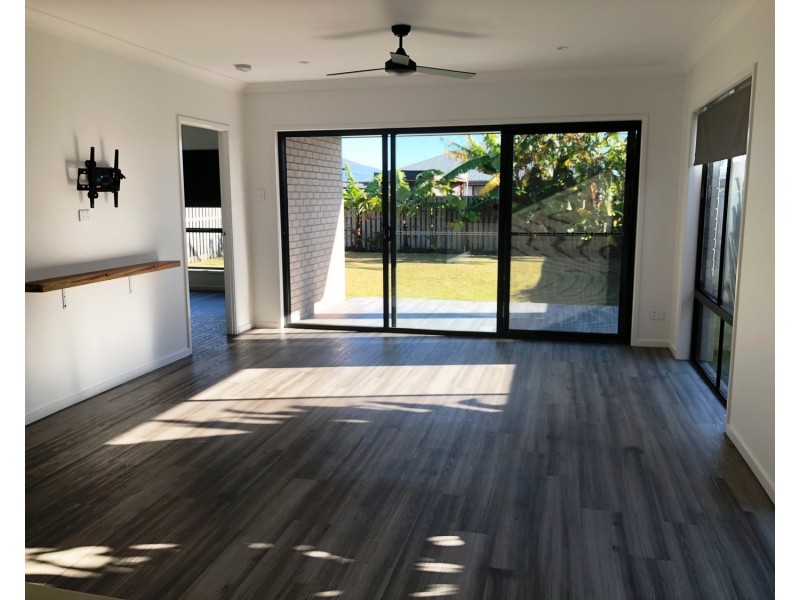 18 Mebbin Street, Pimpama QLD 4209