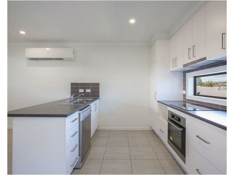 6/7 Hutchins Lane, Willow Vale QLD 4209