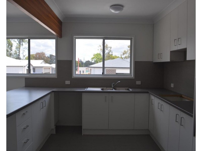 3a/5 Richards Street, Loganlea QLD 4131