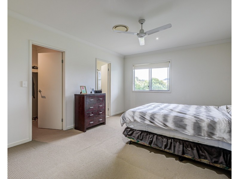 15 The Landings Street, Upper Coomera QLD 4209
