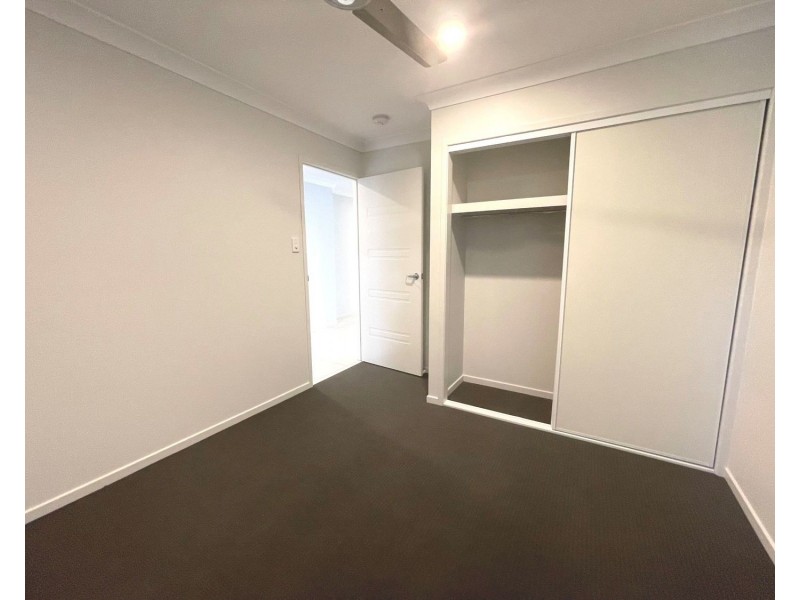 32 Scott Young Drive, Coomera QLD 4209