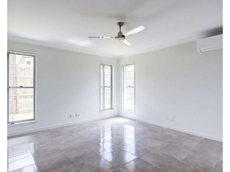 16 Dysart Drive, Holmview QLD 4207