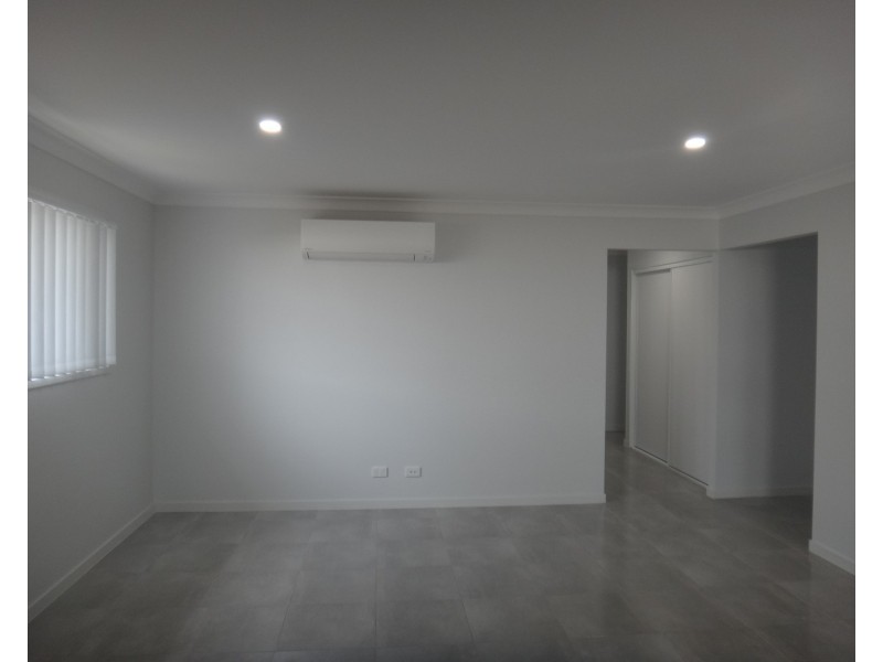 51 Augusta Boulevard, Pimpama QLD 4209