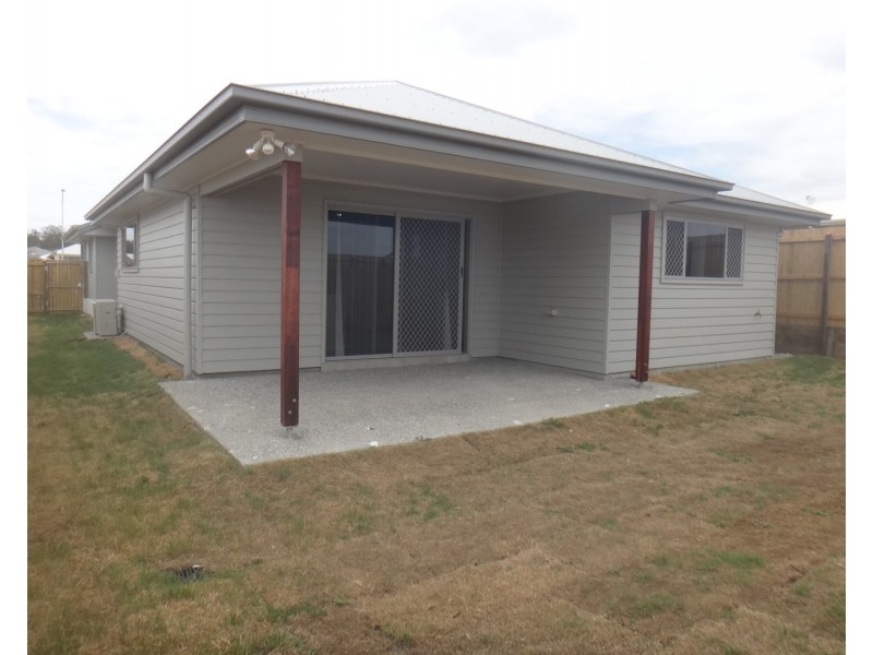 51 Augusta Boulevard, Pimpama QLD 4209
