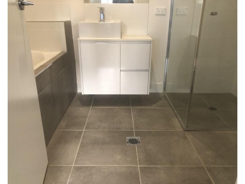 3/134 Eugaree Street, Southport QLD 4215