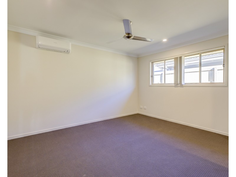 7 Gregor Crescent, Coomera QLD 4209