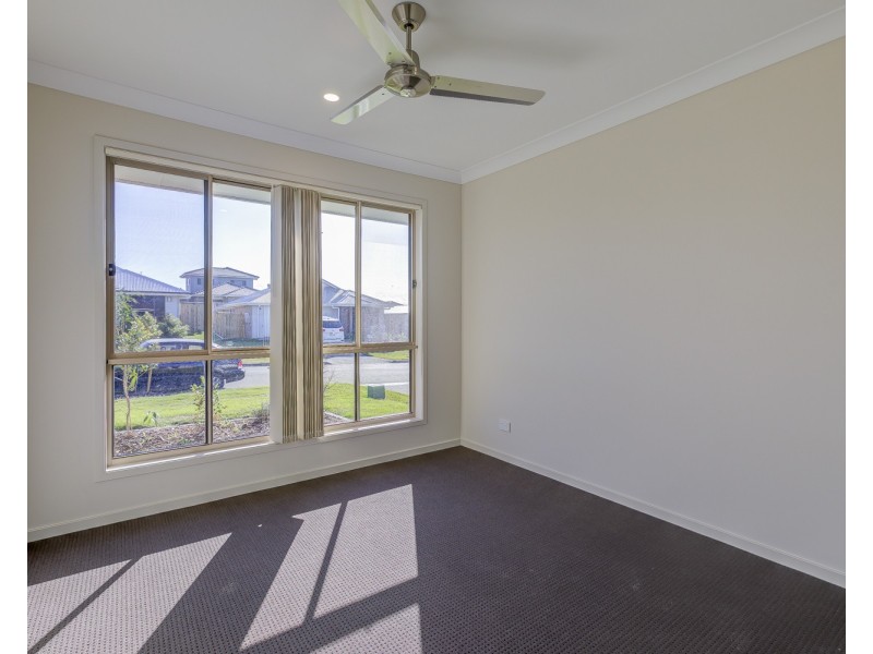 7 Gregor Crescent, Coomera QLD 4209