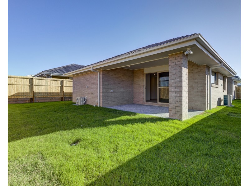 7 Gregor Crescent, Coomera QLD 4209