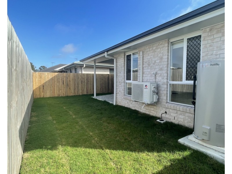 4 Drake Road, Logan Reserve QLD 4133