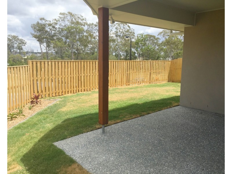 19 Leabrook Place, Pimpama QLD 4209