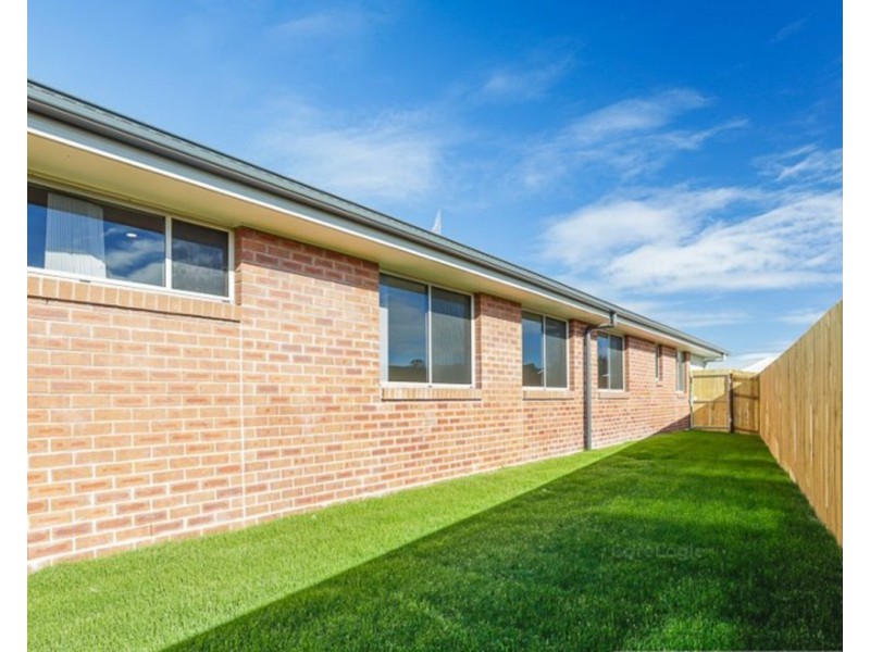 18 Laverton Street, Ormeau QLD 4208