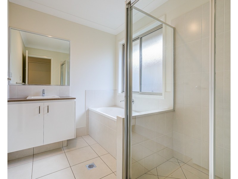 18 Laverton Street, Ormeau QLD 4208