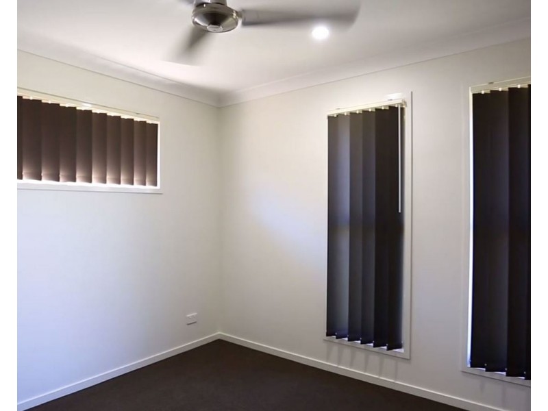 65 Voyager Crescent, Pimpama QLD 4209