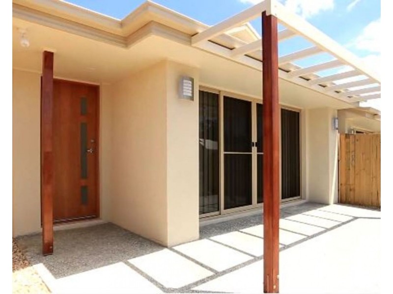 44 Milbrook Crescent, Pimpama QLD 4209