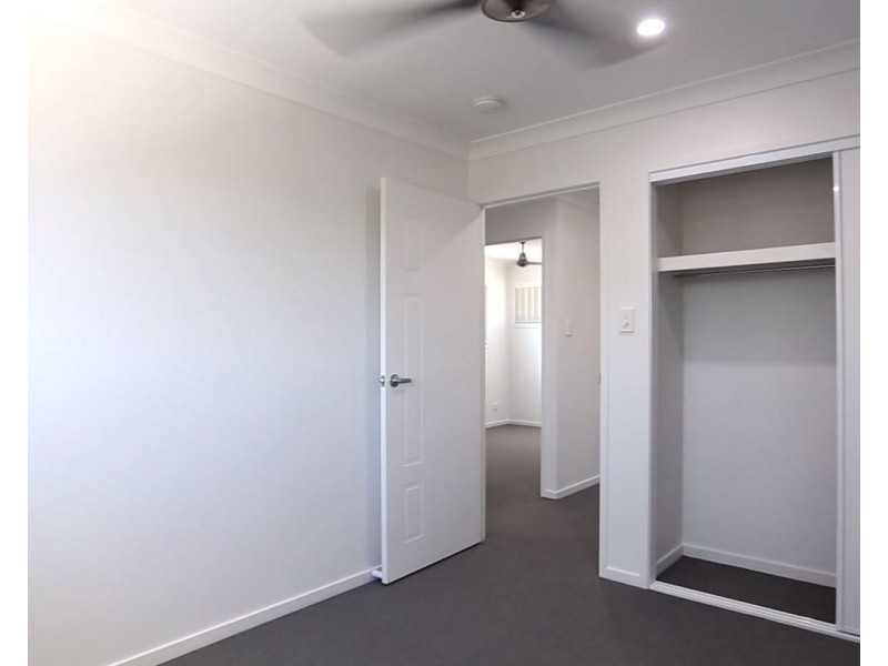 156 Dixon Drive, Pimpama QLD 4209