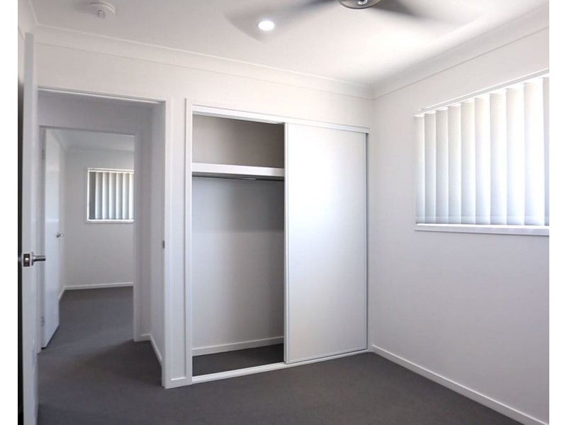 156 Dixon Drive, Pimpama QLD 4209