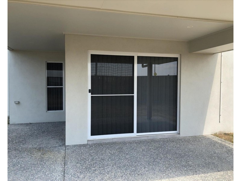 156 Dixon Drive, Pimpama QLD 4209