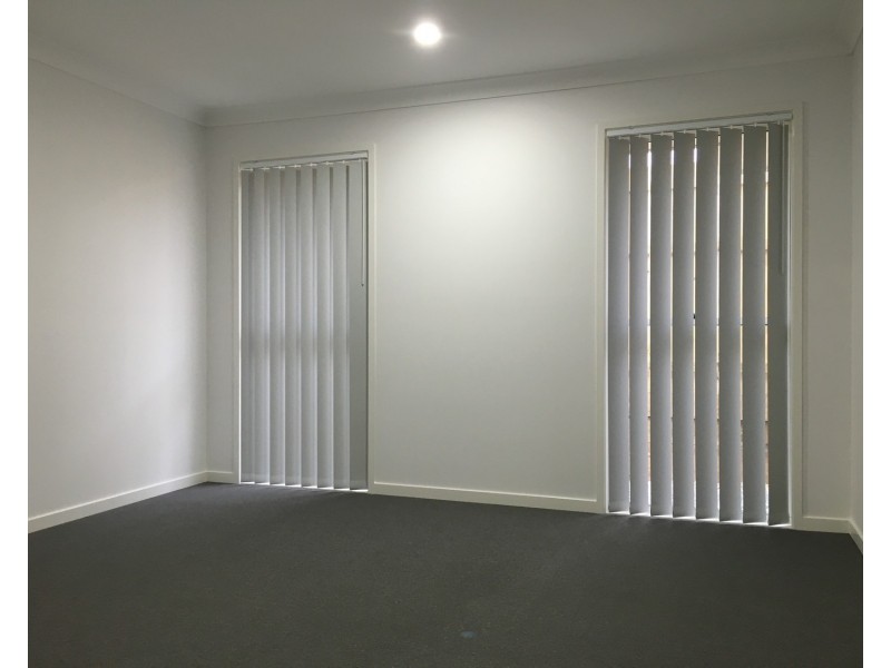 174 Dixon Drive, Pimpama QLD 4209