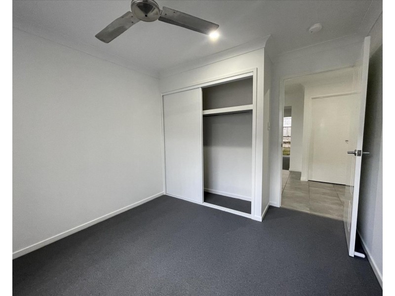 174 Dixon Drive, Pimpama QLD 4209