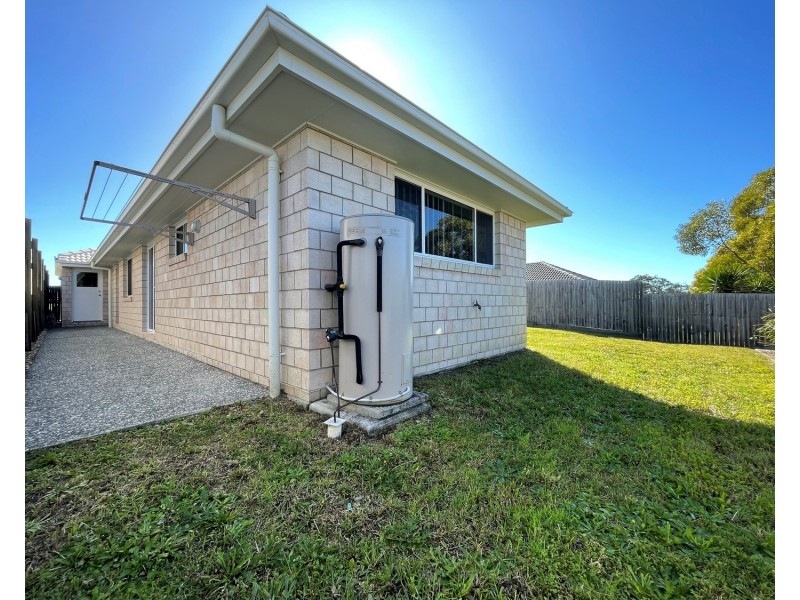 174 Dixon Drive, Pimpama QLD 4209