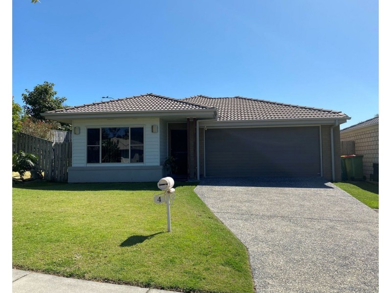 4 Cottrell Drive, Pimpama QLD 4209