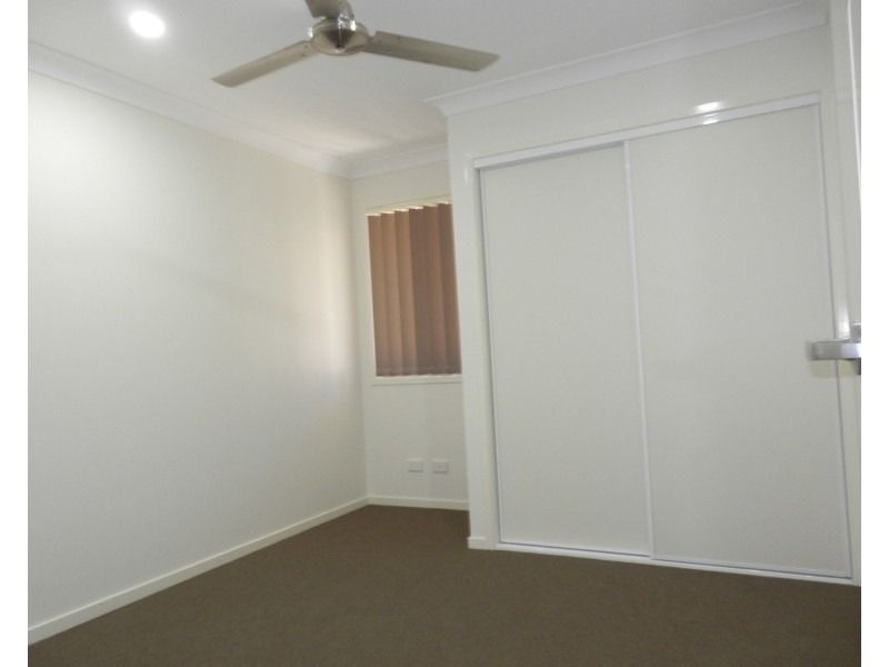 4 Cottrell Drive, Pimpama QLD 4209