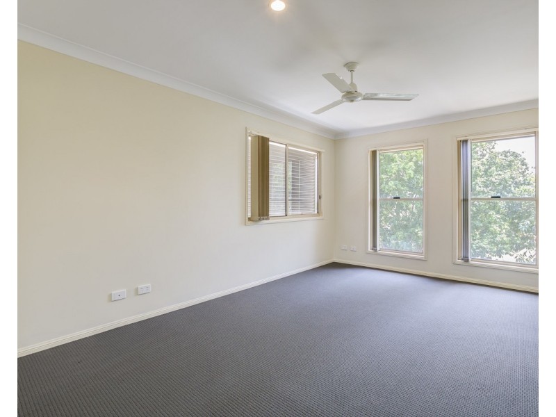 1/54 Beattie Road, Coomera QLD 4209