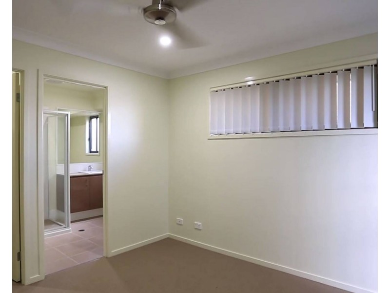 62 Augusta Boulevard, Pimpama QLD 4209