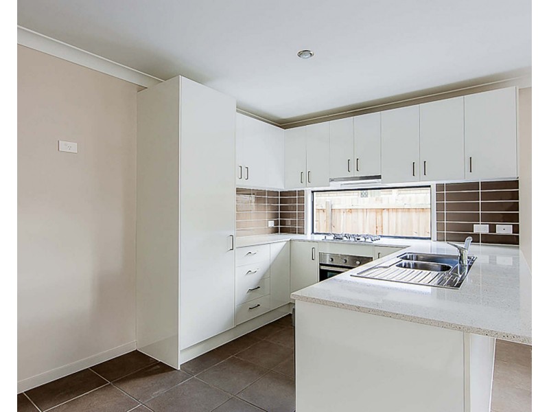 7 Riverstone Avenue, Logan Reserve QLD 4133