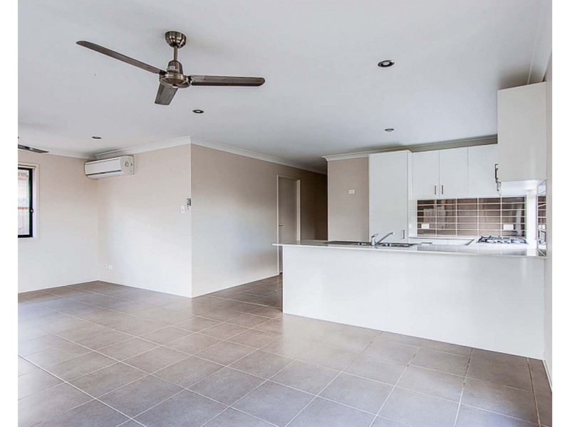 7 Riverstone Avenue, Logan Reserve QLD 4133