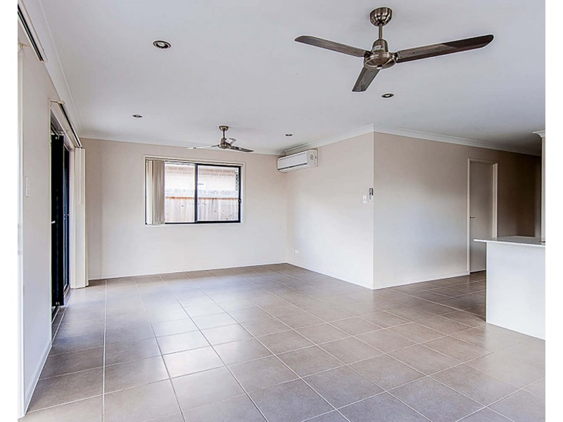 7 Riverstone Avenue, Logan Reserve QLD 4133