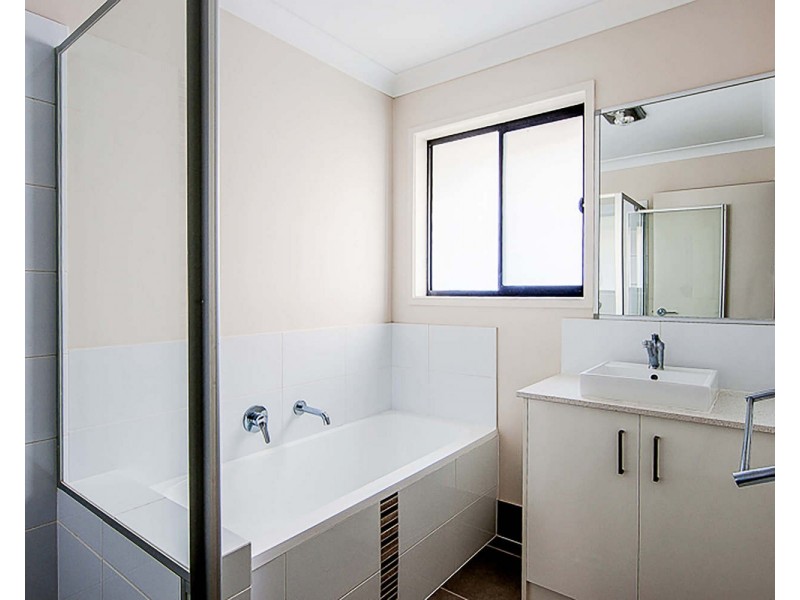 7 Riverstone Avenue, Logan Reserve QLD 4133