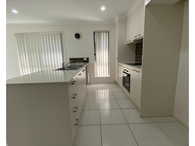 24 Killara Boulevard, Logan Reserve QLD 4133