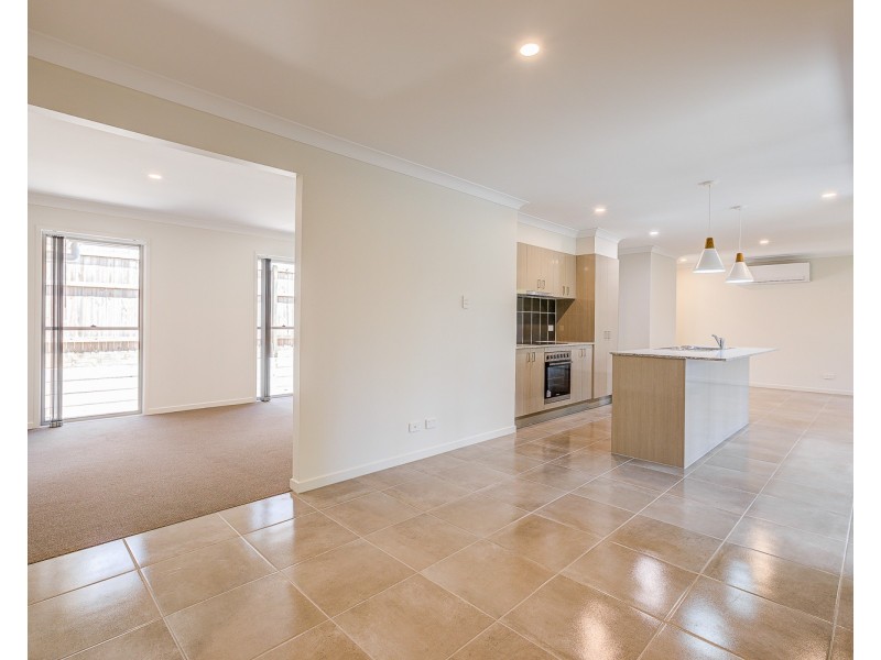 50 Innsbruck Way, Bahrs Scrub QLD 4207