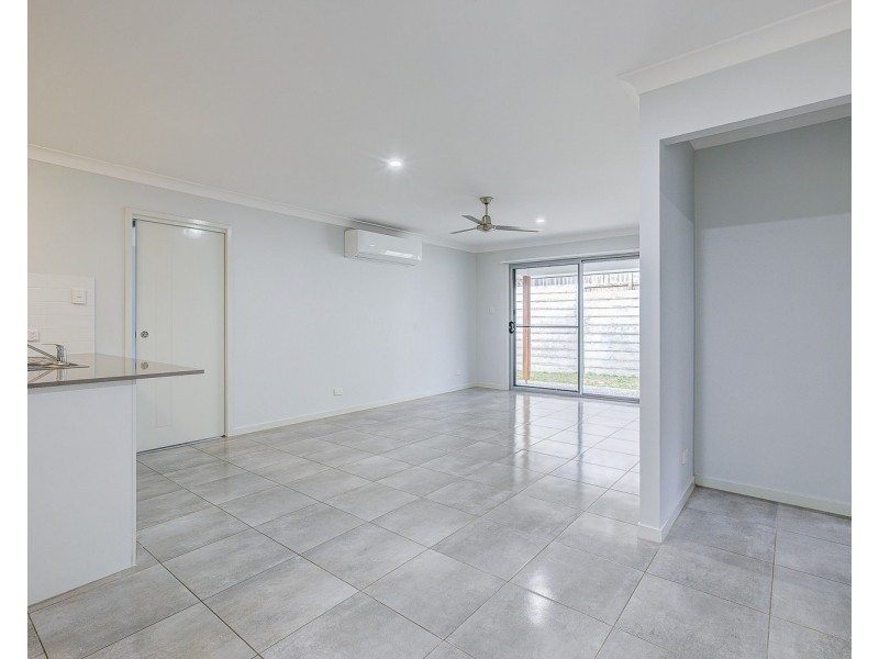 36 Vista Crescent, Pimpama QLD 4209