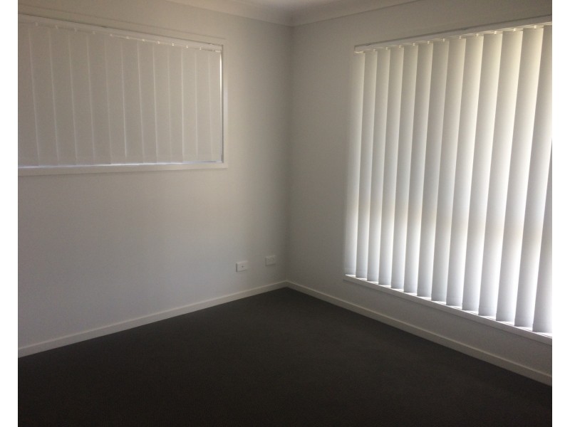 61 Greenwich Avenue, Pimpama QLD 4209