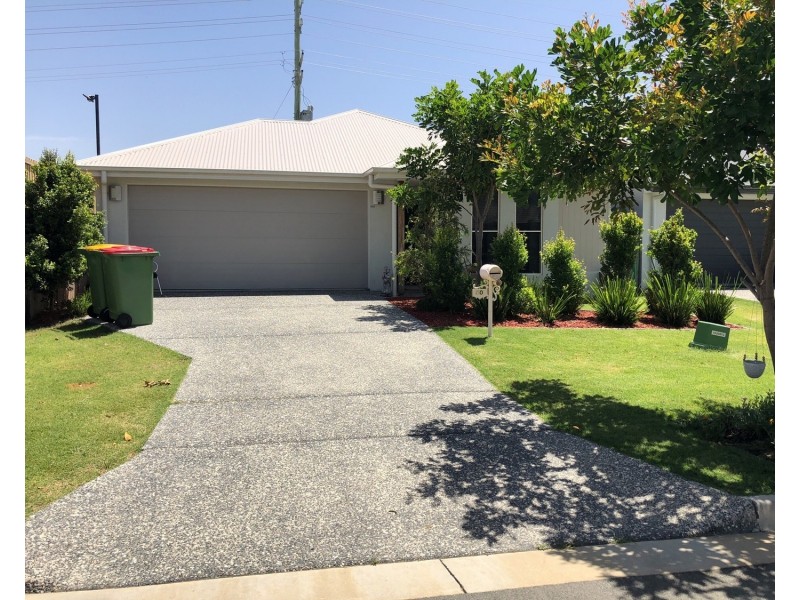 40 Banrock Street, Pimpama QLD 4209