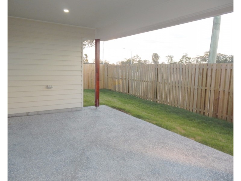 40 Banrock Street, Pimpama QLD 4209