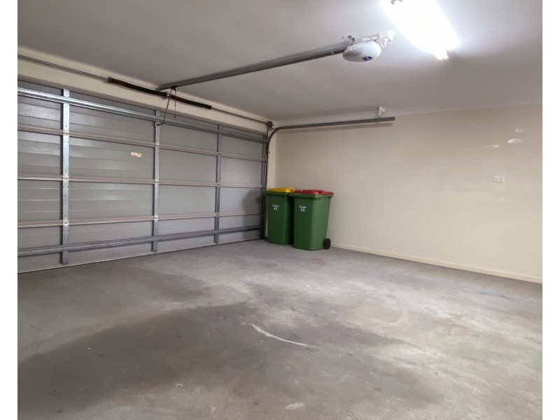 40 Banrock Street, Pimpama QLD 4209