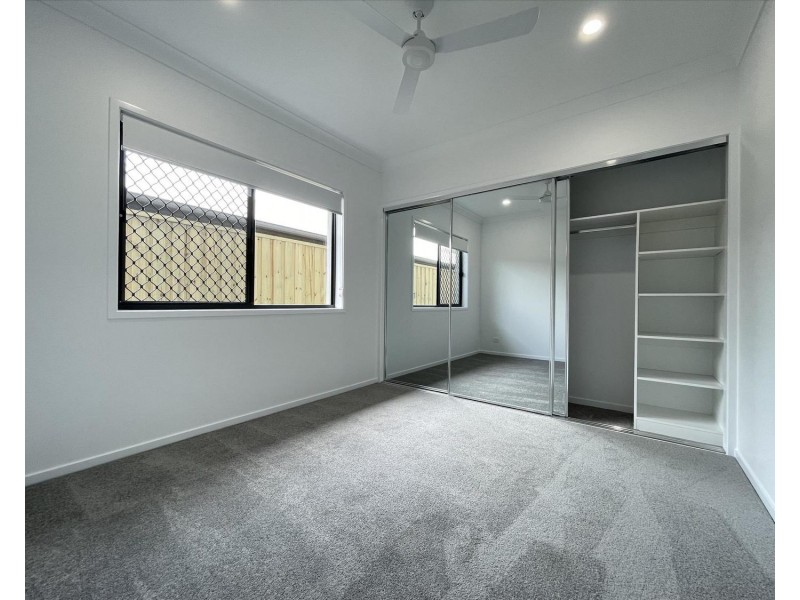 16 Lauenstein Crescent, Pimpama QLD 4209