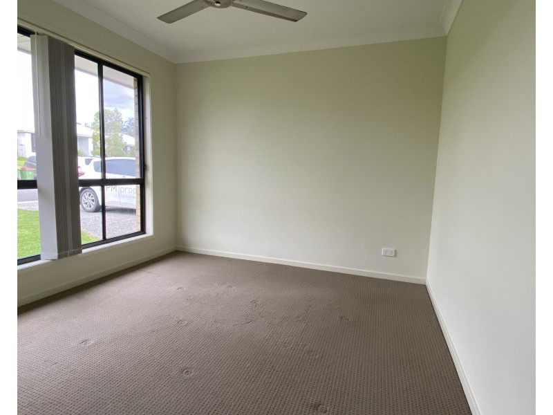 12 Sunstone Avenue, Pimpama QLD 4209